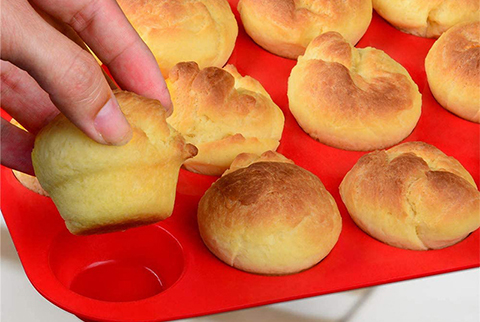 硅膠蛋糕模遇到高溫烘烤會有毒嗎？